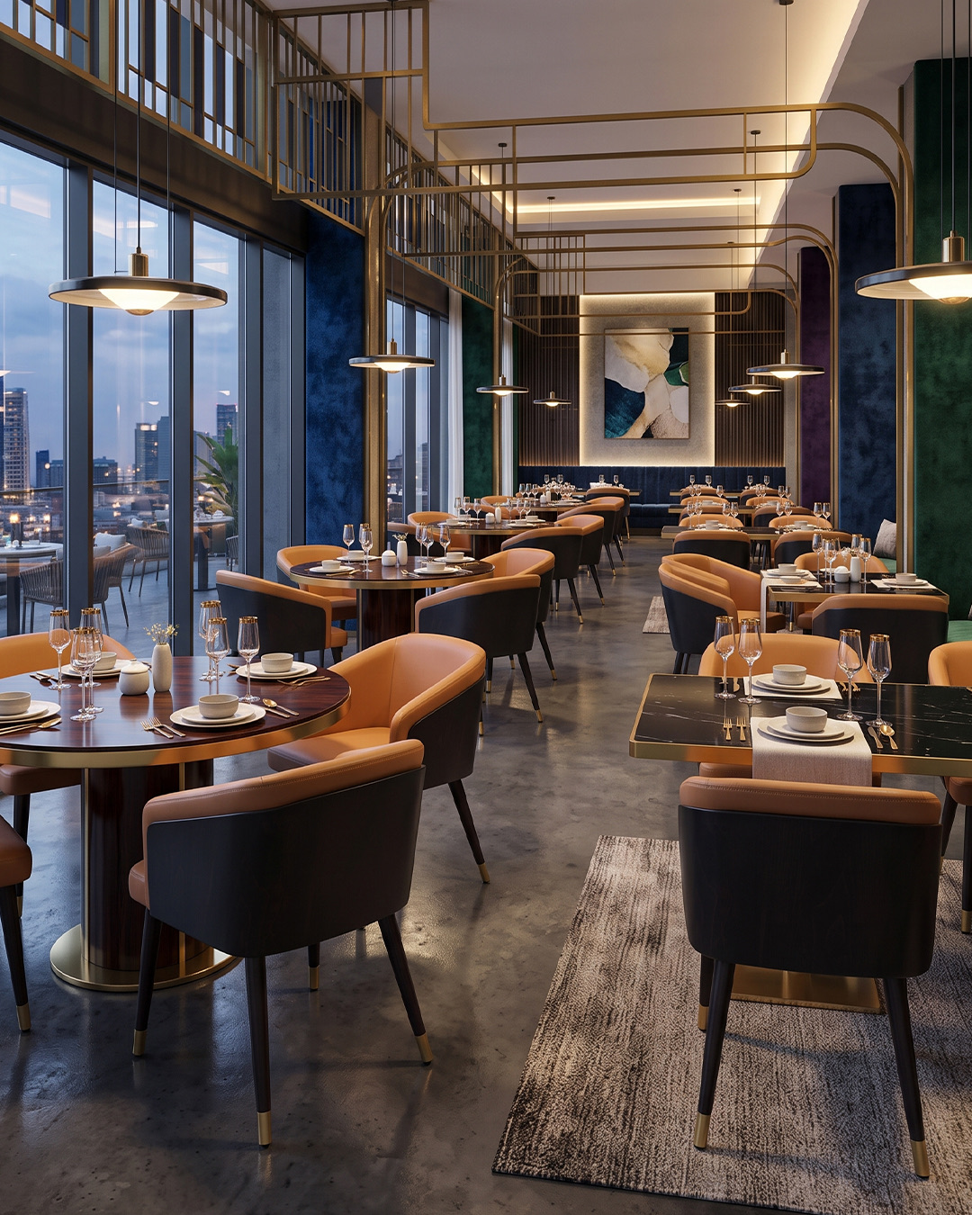 Pirinç detaylı, mücevher tonlu restoran salonu